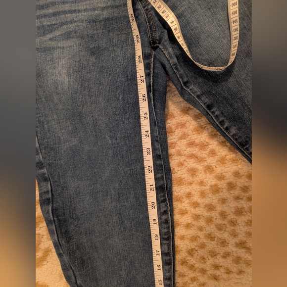GAP Favorite Jeggings – High Rise Skinny, Medium Wash - Picture 8 of 10